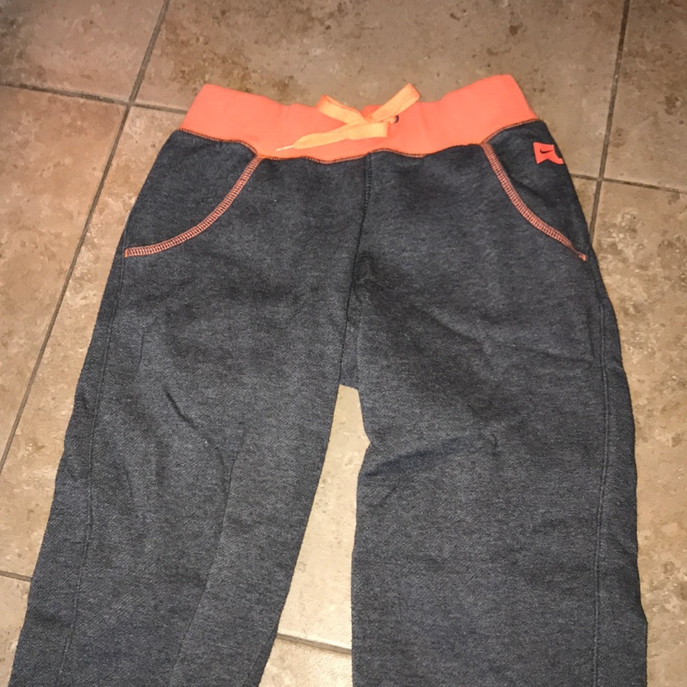 NIKE joggers